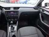 Škoda Octavia (2019) Style 1.5 TSI, Automat - náhled 8
