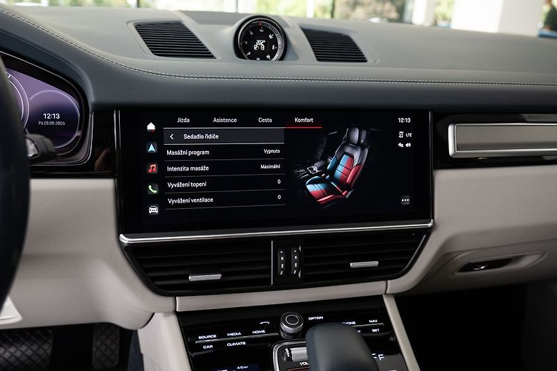Porsche Cayenne E-Hybrid Platinum Edition/Bose - fotka 13 z 28