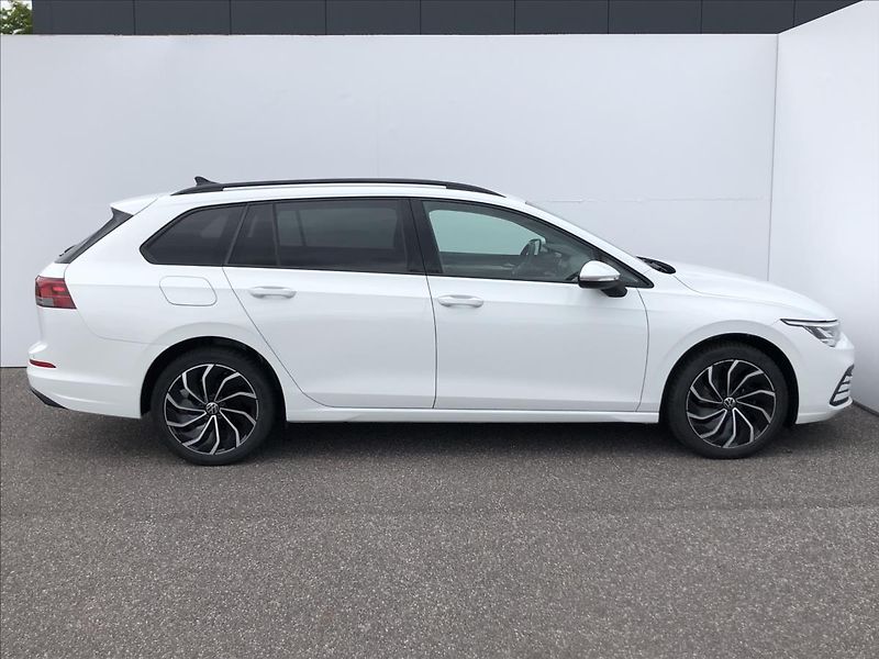 Volkswagen Golf Variant 1,0 TSi 81kW LIFE  8 - fotka 9 z 21
