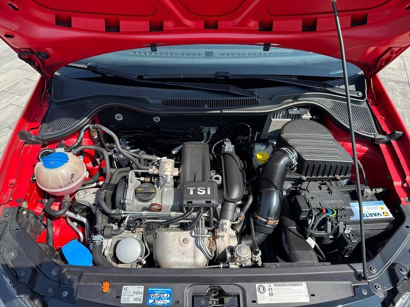 Volkswagen Polo (2012) 1.2 TSI MATCH 66kW - fotka 30 z 42