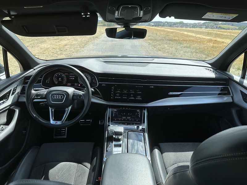 Audi Q7 3.0 - fotka 29 z 36