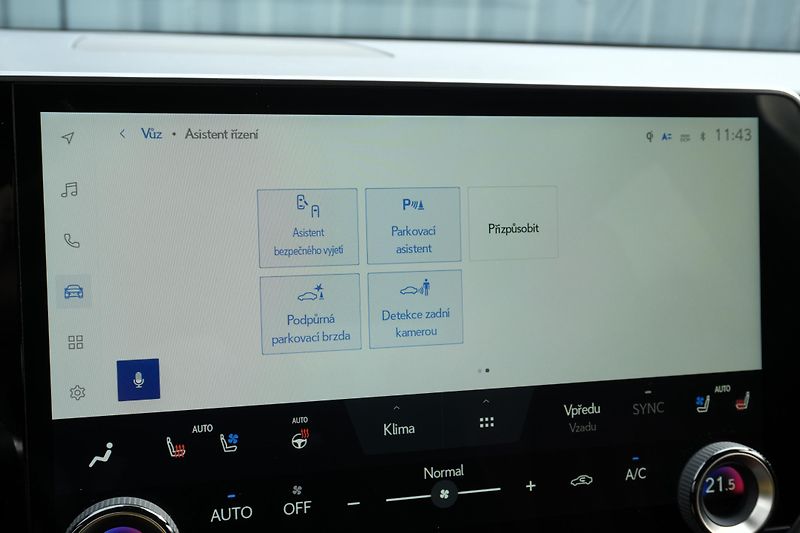 Lexus RX 500h F-SPORT + ,Panorama, DPH - fotka 27 z 44