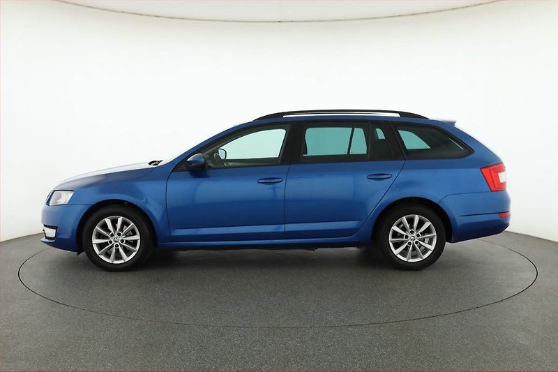 Škoda Octavia (2016) Ambition 1.6 TDI, Automat - fotka 3 z 17