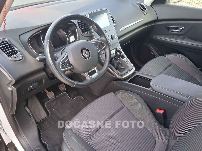 Renault Grand Scénic (2019) 1.3 TCE, 1.maj,ČR, servis - fotka 3 z 3