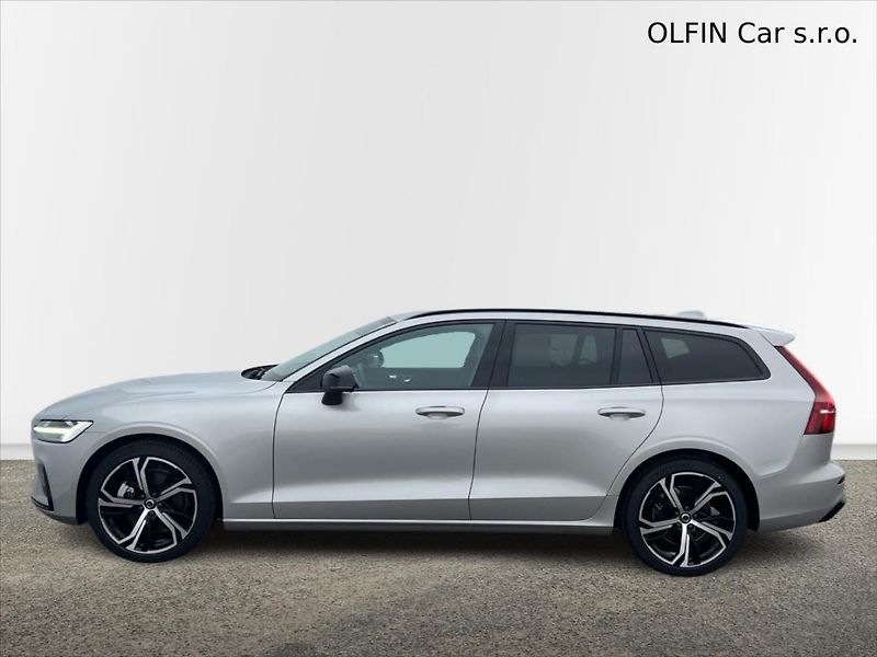Volvo V60 2,0 145kW FWD PLUS DARK  B4 - fotka 10 z 26