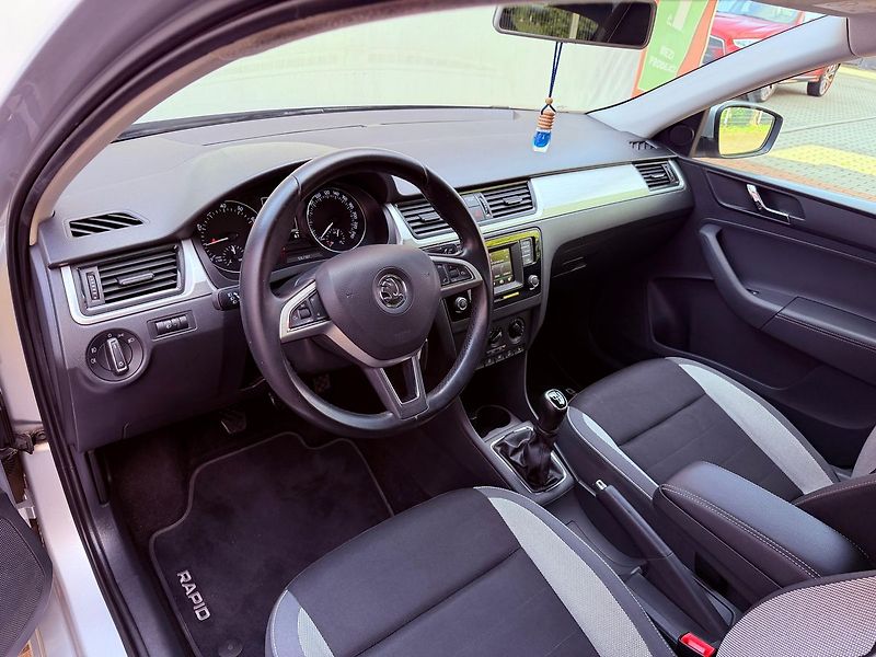 Škoda Rapid 1.2 TSi Ambition, ČR, 1.Maj - fotka 13 z 23