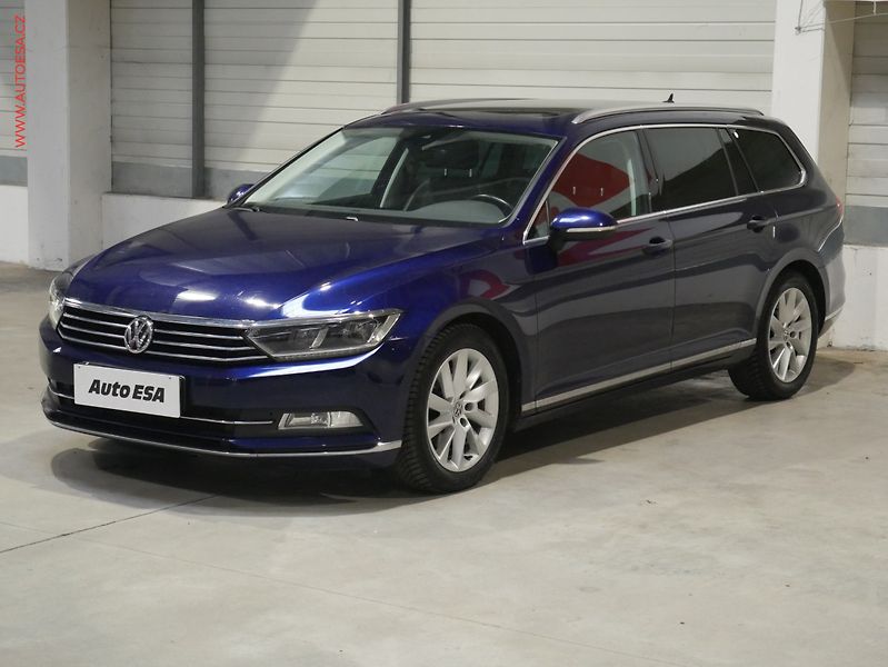 Volkswagen Passat (2019) 2.0 TDi, DSG, navi, LED - fotka 3 z 21