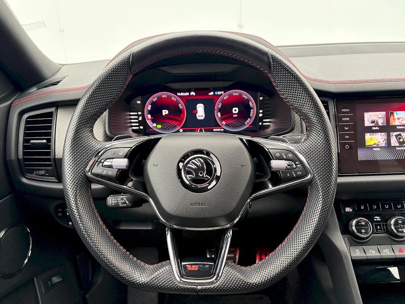 Škoda Kodiaq (2022) 4x4 DSG 2.0 TSI / 180 kW / RS - fotka 16 z 36