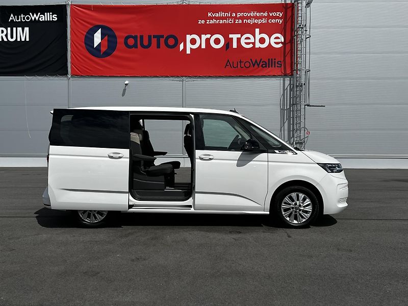 Volkswagen Multivan 2.0TDI DSG 110kW 7-Míst TZ DPH - fotka 4 z 25