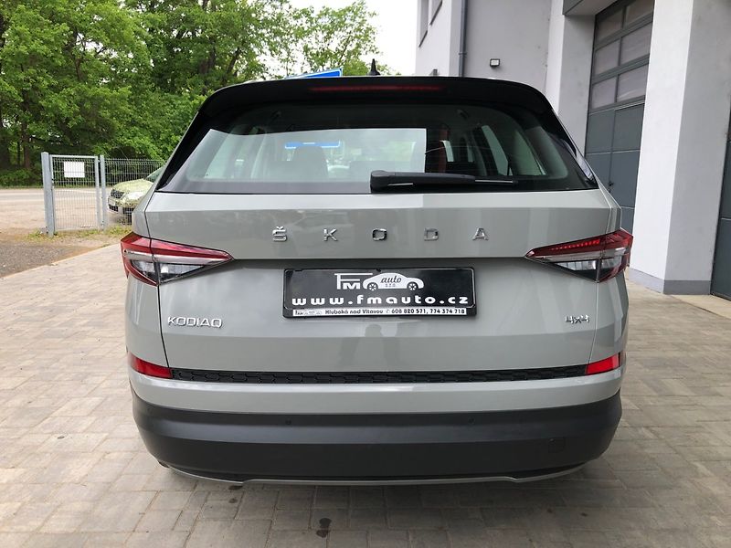 Škoda Kodiaq (2021) 2.0 TDi 4x4 DSG - fotka 6 z 35