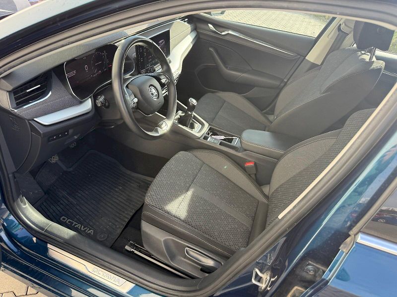 Škoda Octavia (2023) COM STY TD 85/2.0 M6F - fotka 17 z 24