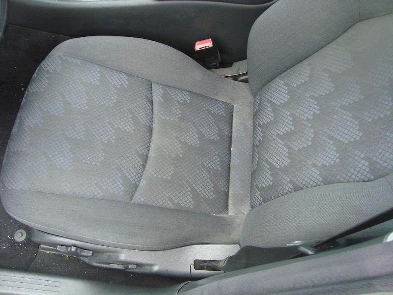 Mercedes-Benz Třídy C (2002) 270CDI - fotka 10 z 15