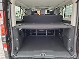 Renault Trafic (2025) COMBI L2H1, 8 míst, AT9 - náhled 10