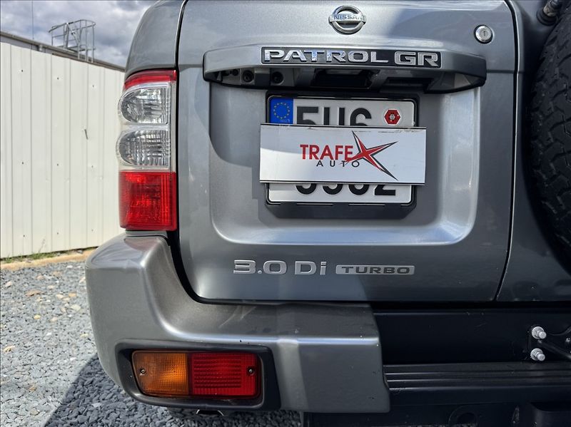 Nissan Patrol 3,0 Di GR Wagon 4X4 - fotka 14 z 50
