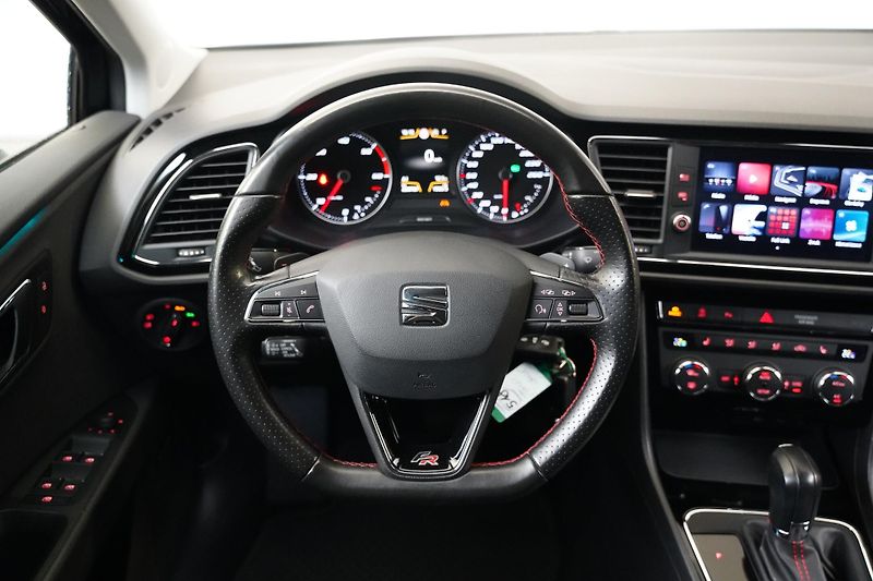 Seat Leon - fotka 18 z 26
