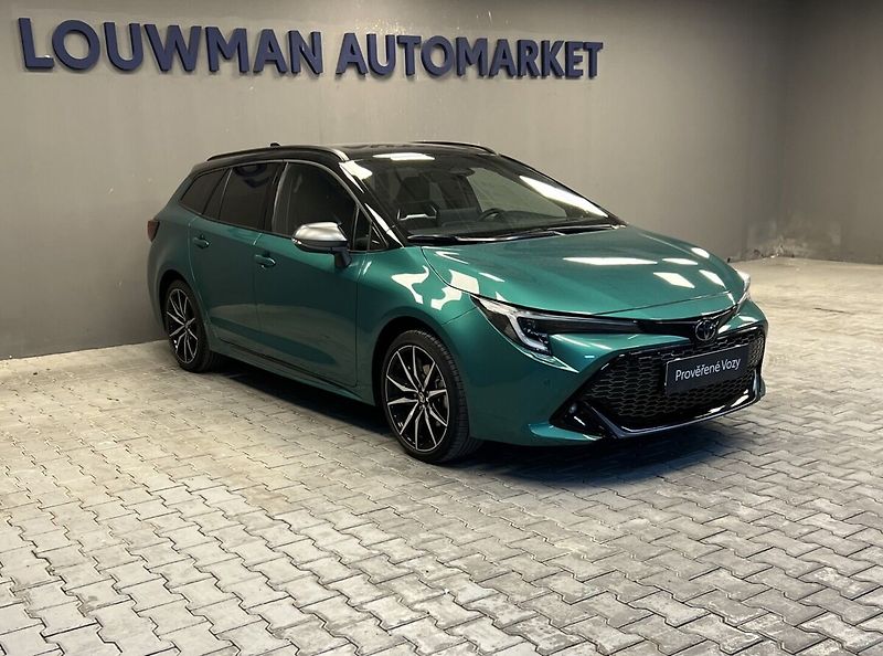 Toyota Corolla 2,0 HYBRID AT GR SPORT JBL - fotka 15 z 18