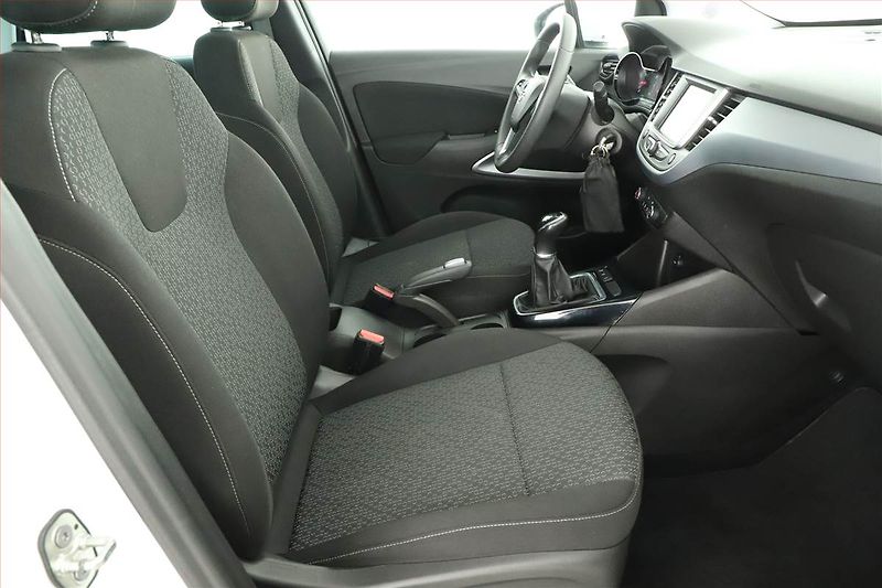 Opel Crossland X (2017) Enjoy 1.2, Serv.kniha - fotka 9 z 17