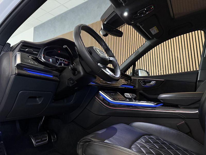 Audi SQ7 TDI V8 B&O 7míst Laser Carbon - fotka 10 z 49