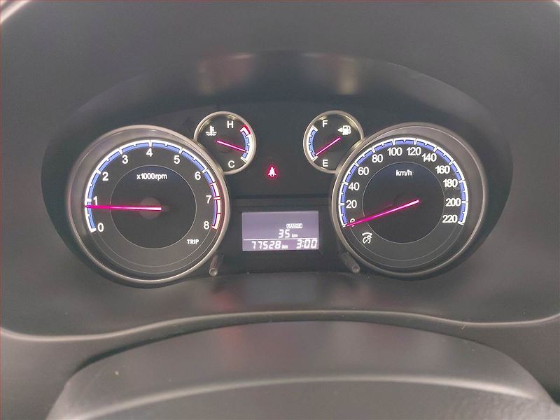 Suzuki SX4 (2010) 1.5 VVT - fotka 11 z 17