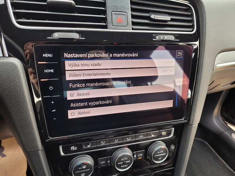 Volkswagen Golf 2.0 TDI GTD DSG Záruka 2roky - fotka 28 z 45
