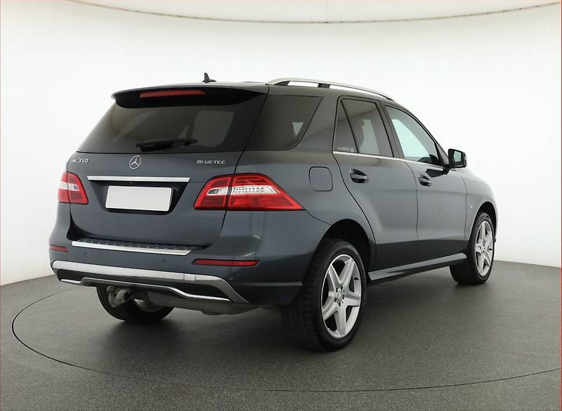 Mercedes-Benz Třídy M (2012) ML 350 BlueTEC, 4X4, Automat - fotka 5 z 13