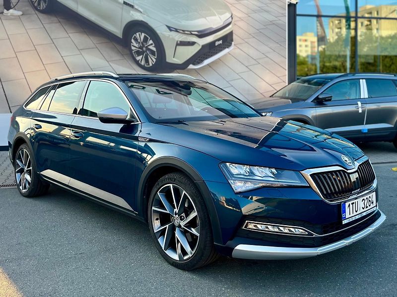 Škoda Superb (2020) 2.0 TDi Scout 4x4 DSG - fotka 2 z 19