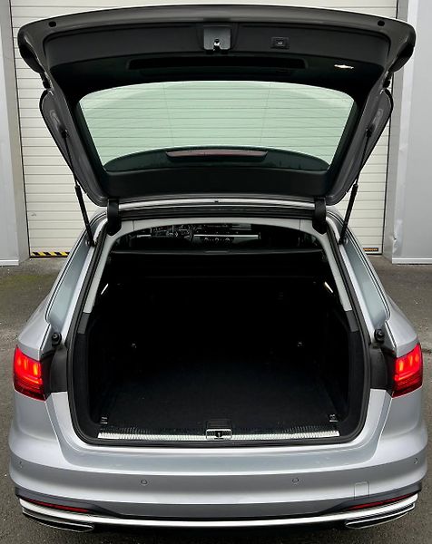 Audi A4 (2022) 35 TDI 2022 LED KAMERA DPH - fotka 20 z 25