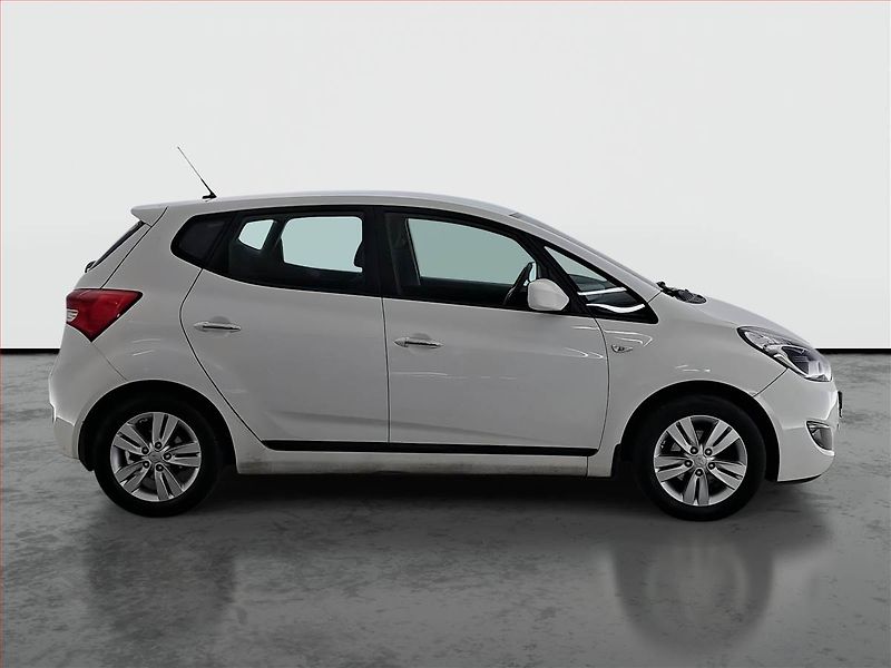 Hyundai ix20 (2014) 1.6 CVVT, LPG, Automat - fotka 6 z 17