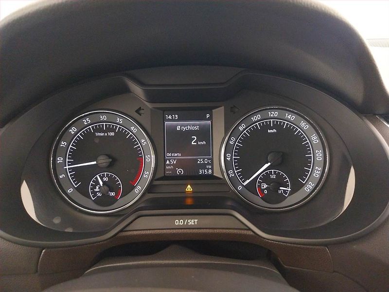 Škoda Octavia (2015) Laurin&Klement 2.0 TDI, 4X4 - fotka 11 z 20