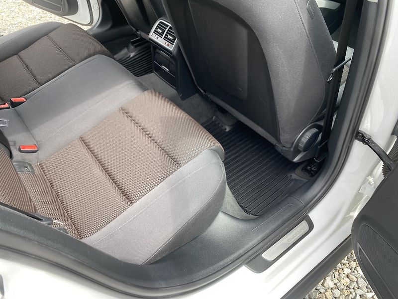 Audi A4 Allroad 2.0TDi 190PS 4x4 AUT SERVIS 1A - fotka 116 z 151