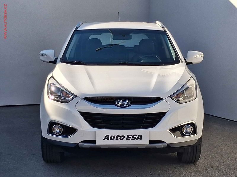 Hyundai ix35 (2014) 1.6 GDi, +ALU - fotka 2 z 17