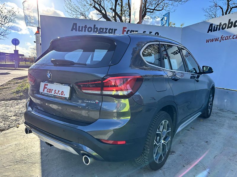BMW X1 (2022) 2.0D 140kW, X-Drive Alu Kola!  - fotka 8 z 33