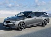 Opel Astra - dříve 449 900, nyní 599 900 Kč