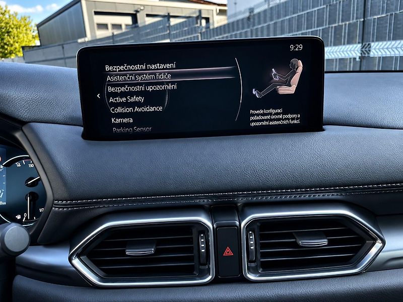 Mazda CX-5 (2021) 2.0i 121kW SKYACTIVE-G AWD - fotka 21 z 36