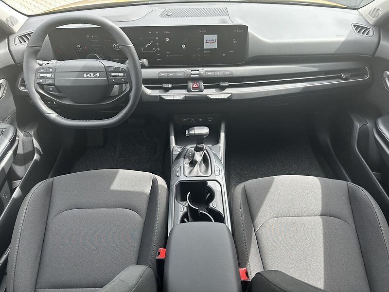Kia K4 Sportswagon (2026) 1,6 T-GDi 7DCT 110 kW SPIN - fotka 5 z 6