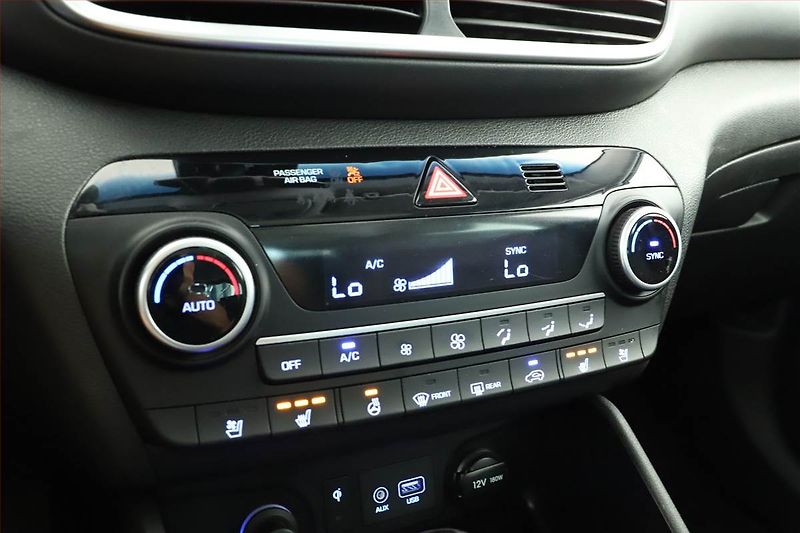 Hyundai Tucson (2019) 2.0 CRDi, 4X4, Automat, Kůže - fotka 11 z 19
