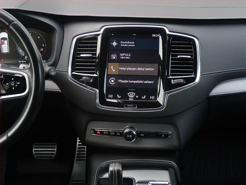 Volvo XC90 (2019) D5 AWD - fotka 12 z 31