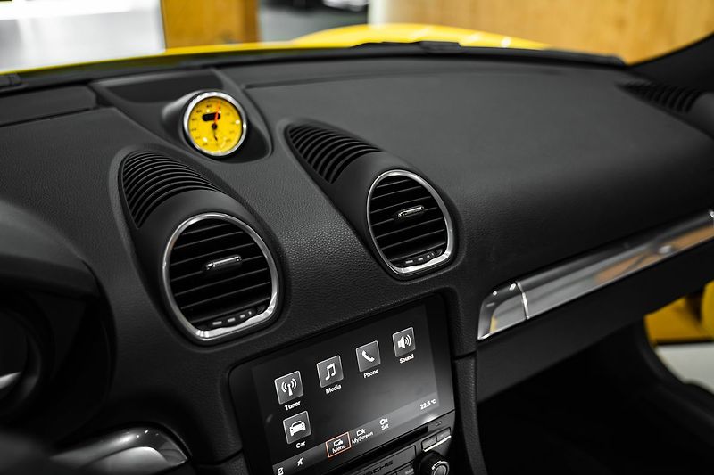 Porsche Cayman - fotka 10 z 20