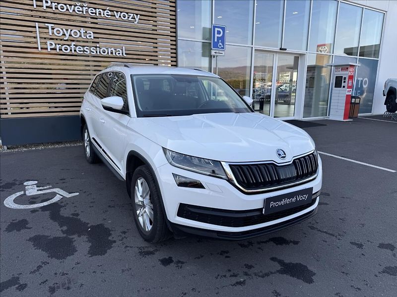 Škoda Kodiaq 2,0 DSG STYLE PLUS AWD - fotka 16 z 19