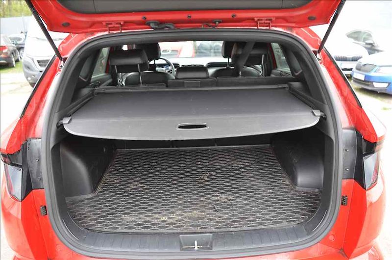 Hyundai Tucson (2023) 1,6 T-GDI HTRAC - fotka 19 z 19