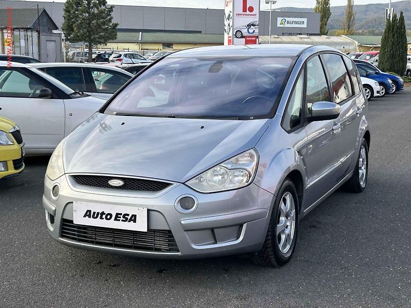 Ford S-MAX (2006) 2.0TDCi 7míst, STK9/28 - fotka 3 z 17