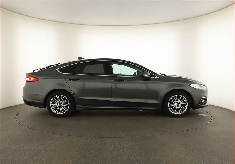 Ford Mondeo (2020) 2.0 EcoBlue, Automat, Kůže - fotka 6 z 18