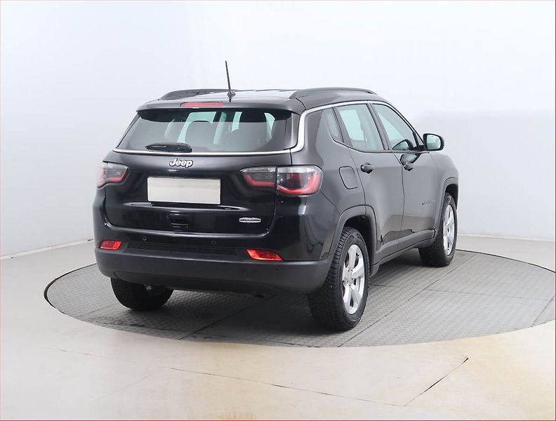 Jeep Compass (2018) 1.4 MultiAir, Serv.kniha - fotka 5 z 14