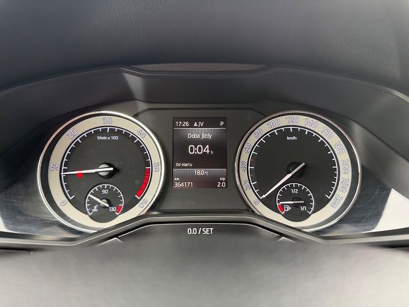 Škoda Superb (2020) 2.0 /110kW - fotka 7 z 19