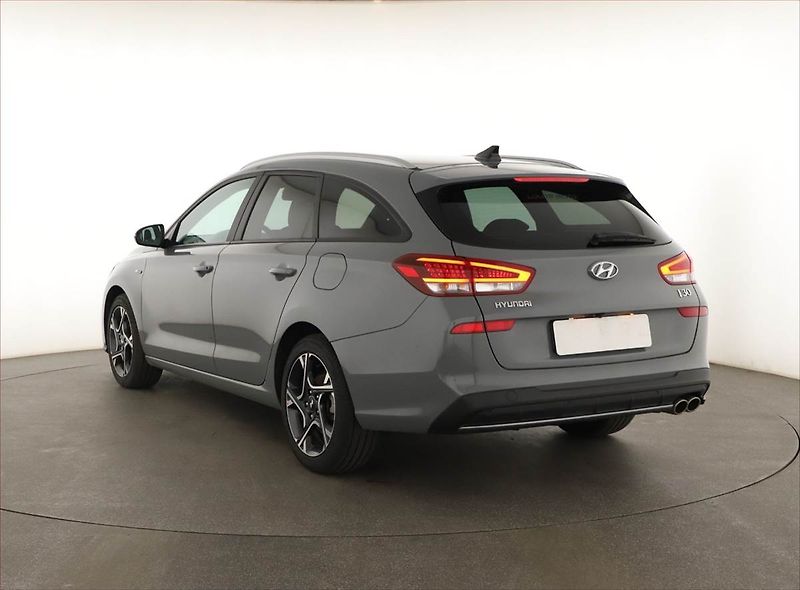 Hyundai i30 (2024) N-Line 1.0 T-GDI - fotka 4 z 20