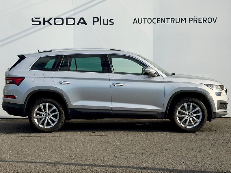 Škoda Kodiaq (2023) 2.0 TDI 110kW DSG 7 míst Style - fotka 30 z 35