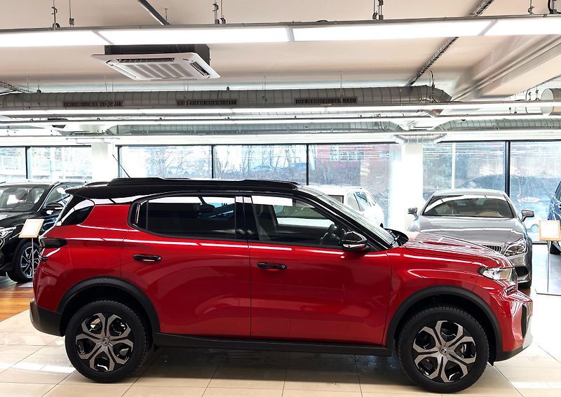 Citroën C3 Aircross (2025) PLUS Hybrid 145k Automatic - fotka 7 z 25