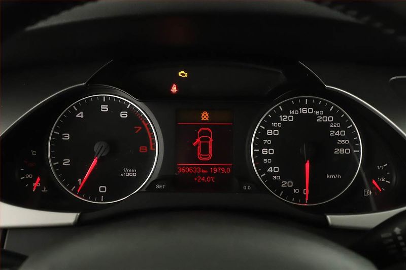 Audi A4 (2008) 1.8 TFSI, ČR,1.maj, udržované - fotka 9 z 13