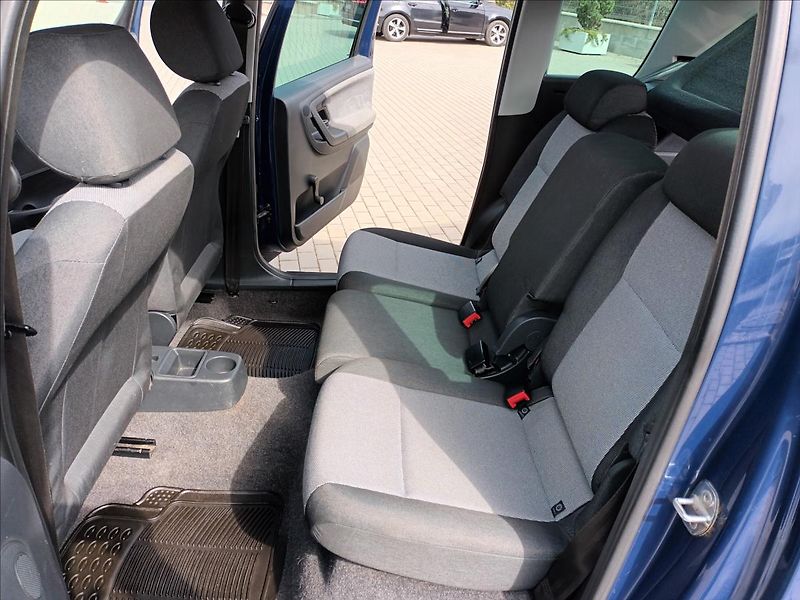 Škoda Roomster 1,2 TSI,77KW,KLIMA,PARKING - fotka 16 z 34