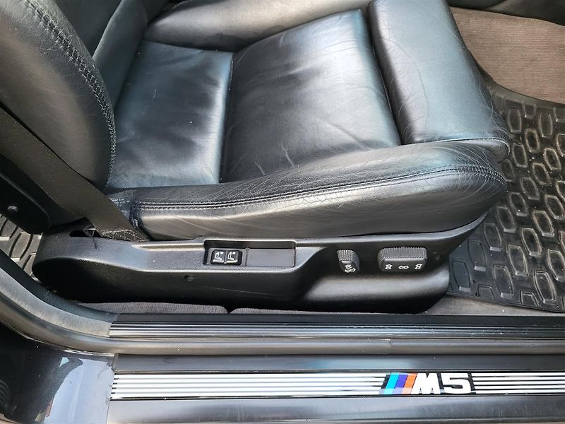 BMW M5 E34 - EDICE NÜRBURGRING - fotka 14 z 43
